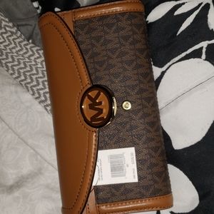 Brand New Brown Michael Kors Wallet